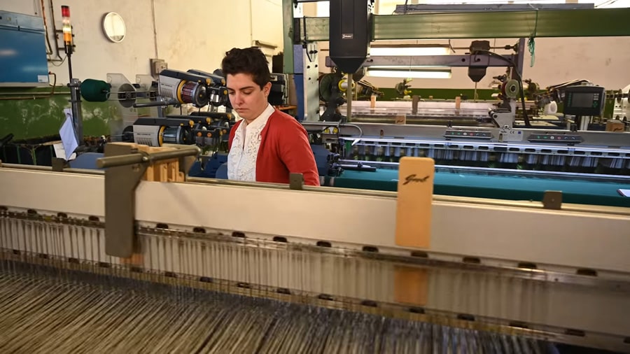 Fotograma Mujeres en el textil